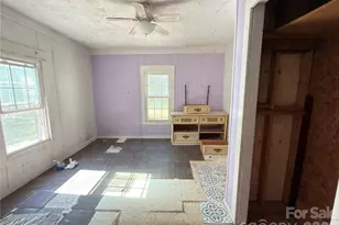 331 Grant St, Spencer, NC 28159 - Photo 14