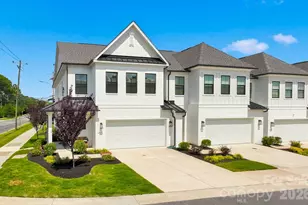 6007 Mariemont Cir, Charlotte, NC 28226 - Photo 2