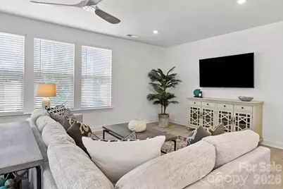6007 Mariemont Circle, Charlotte, NC 28226 - Photo 10