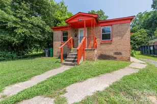 1812 Catherine Simmons Ave, Charlotte, NC 28216 - Photo 1