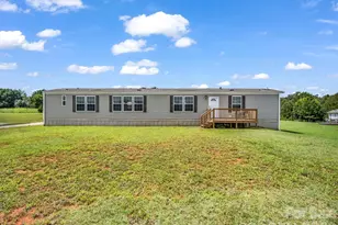 1760 Beachwood Rd, Mooresboro, NC 28114 - Photo 2
