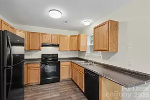 3107 Scotch Moss Ct, Charlotte, NC 28269 - Photo 6