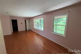 517 Goldwater St, Shelby, NC 28152 - Photo 4