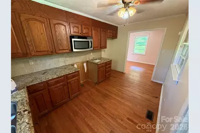 517 Goldwater Street, Shelby, NC 28152 - Photo 10