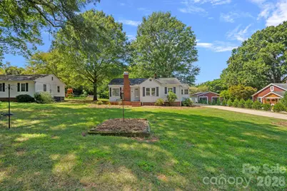1127 Thompson Avenue, Charlotte, NC 28216 - Photo 18