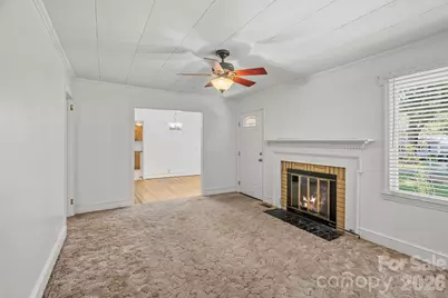 1127 Thompson Avenue, Charlotte, NC 28216 - Photo 6