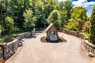 19 Estate Dr, Waynesville, NC 28786 - Photo 1