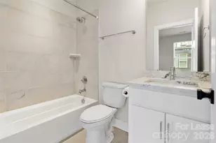 6017 Irwins Br Dr, Charlotte, NC 28217 - Photo 34