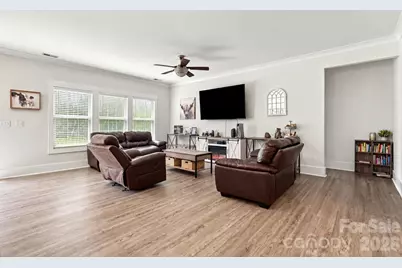 142 Donsdale Drive, Statesville, NC 28625 - Photo 6