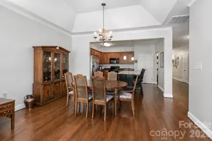 908 Davie Ave, Statesville, NC 28677 - Photo 12