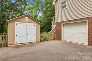 505 Pole Creasman Rd, Asheville, NC 28806 - Photo 8