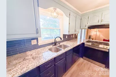 316 Hudson Drive, Harrisburg, NC 28075 - Photo 4