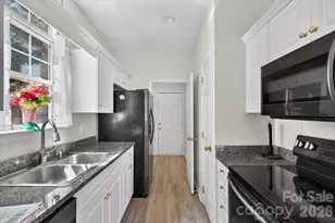 12548 Panthersville Dr, Charlotte, NC 28269 - Photo 20