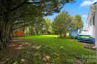 8 Crescent Street, Granite Falls, NC 28630 - Photo 20