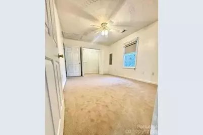 117 24th Street NW, Hickory, NC 28601 - Photo 6