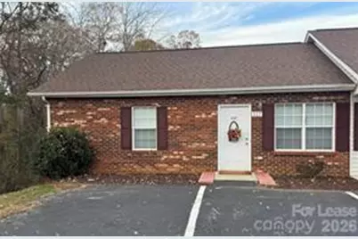 117 24th Street NW, Hickory, NC 28601 - Photo 1
