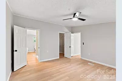 190 Pinewood Knoll Drive, Hendersonville, NC 28739 - Photo 8