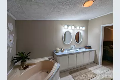 6846 Potter Road, Matthews, NC 28104 - Photo 10
