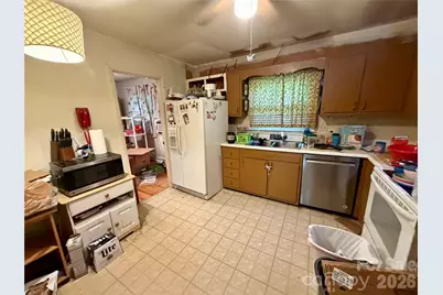 3512 Winterfield Place, Charlotte, NC 28205 - Photo 4