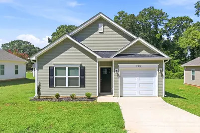 725 N McFarland Street, Gastonia, NC 28054 - Photo 2