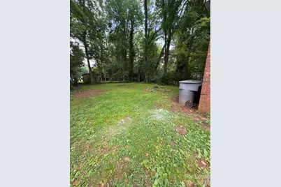323 Lakewood Avenue #2, Charlotte, NC 28208 - Photo 12