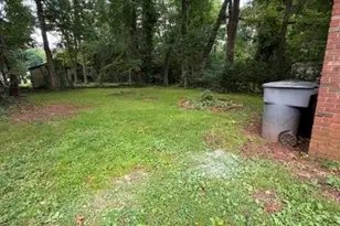 323 Lakewood Ave, Charlotte, NC 28208 - Photo 12