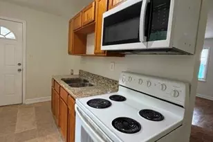 323 Lakewood Ave, Charlotte, NC 28208 - Photo 4