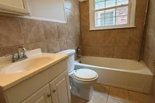 323 Lakewood Ave, Charlotte, NC 28208 - Photo 8