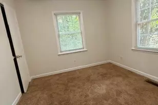 323 Lakewood Ave, Charlotte, NC 28208 - Photo 10