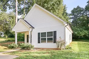 1109 Goldsboro Ave, Statesville, NC 28677 - Photo 2