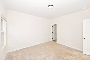 1109 Goldsboro Ave, Statesville, NC 28677 - Photo 8