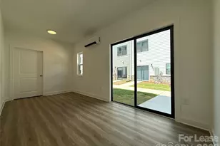 2100 Bombay Wy, Charlotte, NC 28208 - Photo 14