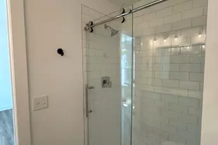 2100 Bombay Wy, Charlotte, NC 28208 - Photo 10