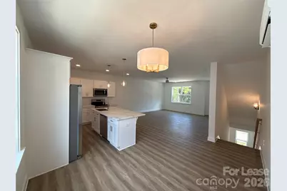 2106 Bombay Way, Charlotte, NC 28208 - Photo 2