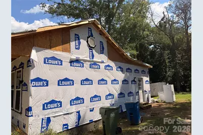 207 Mauney Street, Mount Holly, NC 28120 - Photo 2