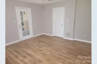1275 Grady Lane, Hickory, NC 28602 - Photo 14