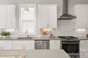 5218 Kelly St, Charlotte, NC 28205 - Photo 12