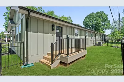 125 Oregon Street, Charlotte, NC 28208 - Photo 2