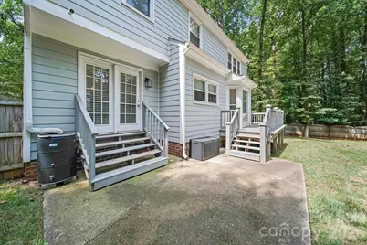 3801 Melshire Lane, Charlotte, NC 28269 - Photo 30