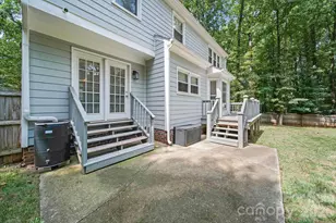 3801 Melshire Ln, Charlotte, NC 28269 - Photo 30