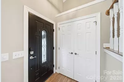 3801 Melshire Lane, Charlotte, NC 28269 - Photo 4