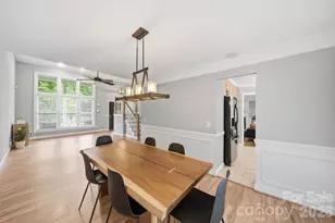 3801 Melshire Ln, Charlotte, NC 28269 - Photo 12