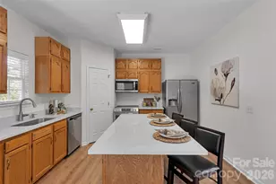 9132 Royal Highlands Ct, Charlotte, NC 28277 - Photo 14