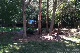 733 Meadow Lake Dr, Matthews, NC 28105 - Photo 4