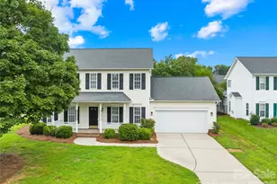 11701 Kilpatrick Ln, Charlotte, NC 28277 - Photo 2
