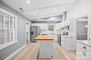 511 Morning Dale Rd, Matthews, NC 28105 - Photo 10