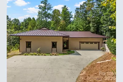 36 Ravenwood Drive, Fletcher, NC 28732 - Photo 2
