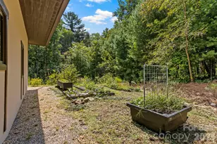 36 Ravenwood Dr, Fletcher, NC 28732 - Photo 38