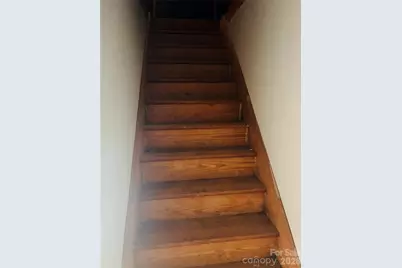 332 Fannie Circle, Charlotte, NC 28205 - Photo 8