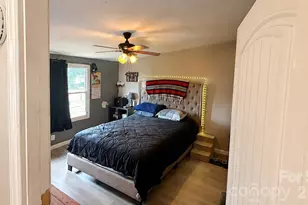 1868 Ellick Dr, Newton, NC 28658 - Photo 6